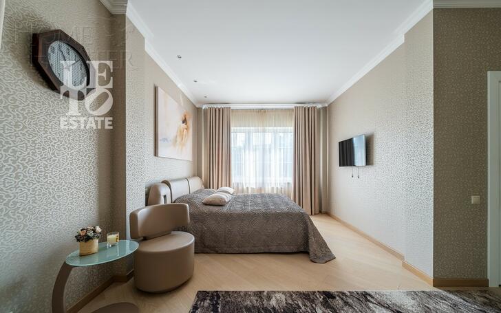 2-этажный коттедж 286.6 м² с отделкой