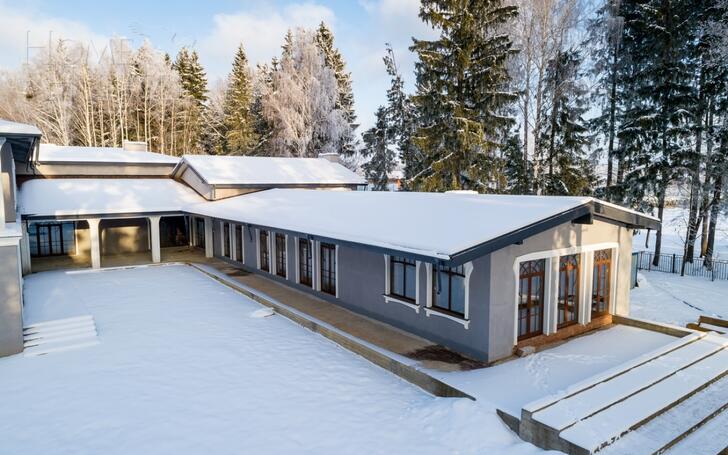 2-этажный коттедж 1 638 м² без отделки