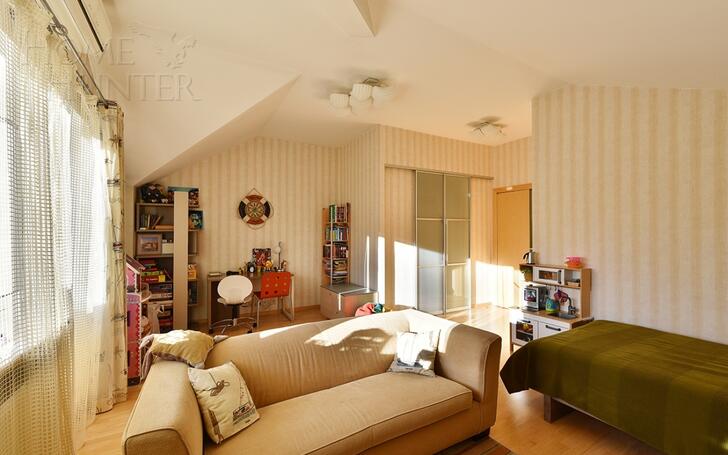 2-этажный коттедж 600 м² с отделкой