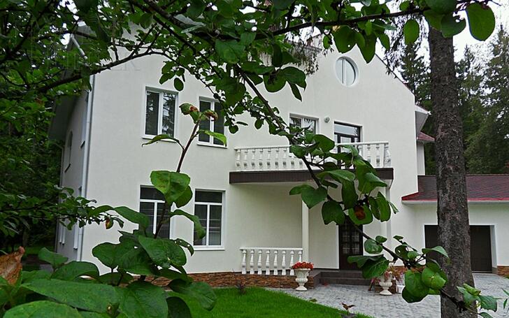2-этажный коттедж 860 м² с отделкой