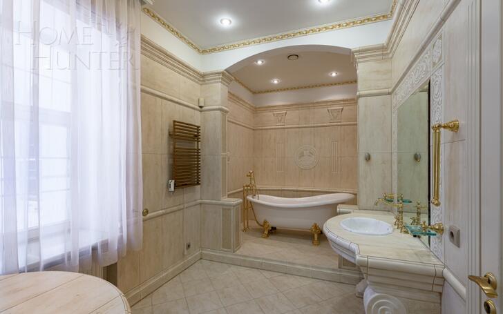 2-этажный коттедж 1 250 м² с отделкой