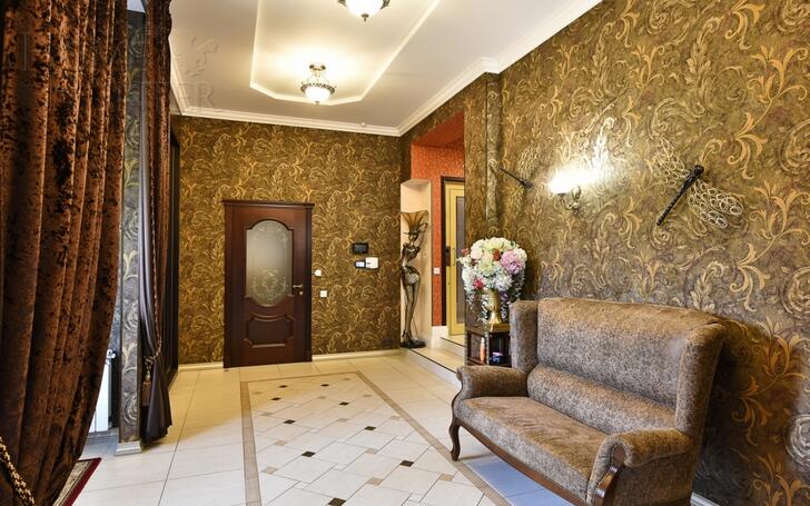 2-этажный коттедж 1 100 м² с отделкой