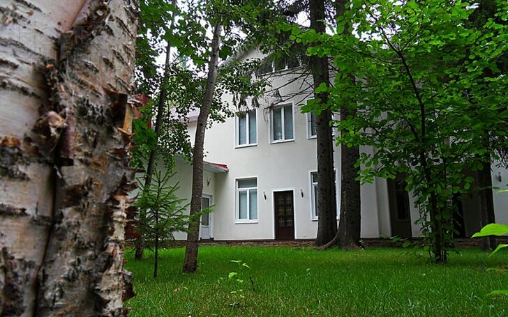 2-этажный коттедж 860 м² с отделкой