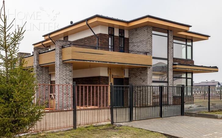 2-этажный коттедж 260 м² без отделки