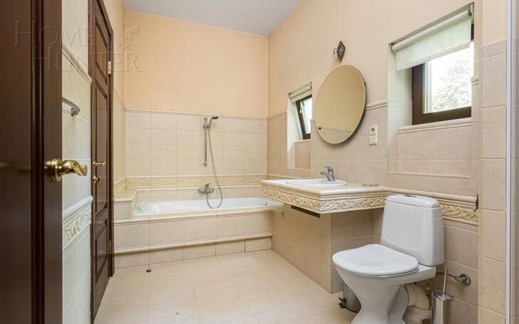 2-этажный коттедж 650 м² с отделкой