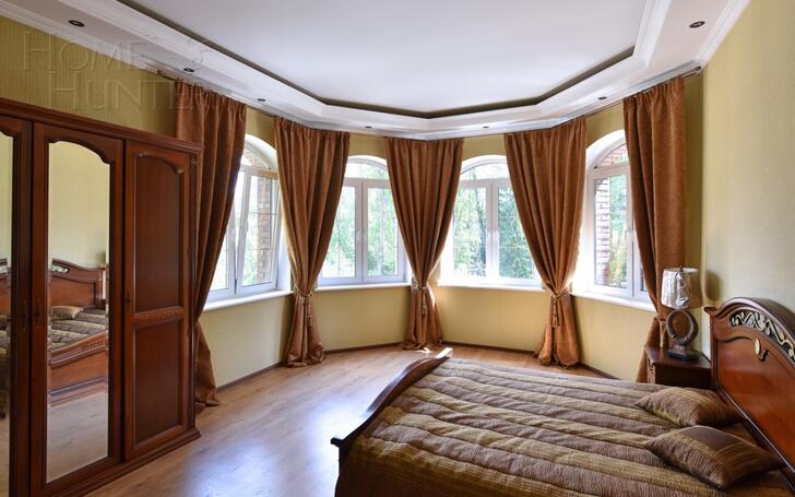 2-этажный коттедж 1 500 м² с отделкой