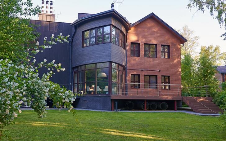 2-этажный коттедж 650 м² с отделкой