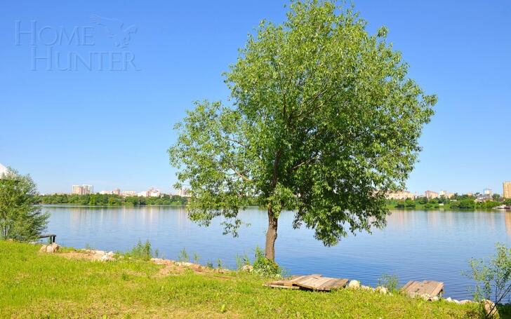 2-этажный коттедж 1 000 м² без отделки