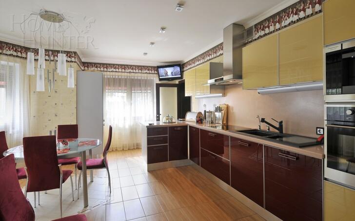 2-этажный коттедж 460 м² с отделкой