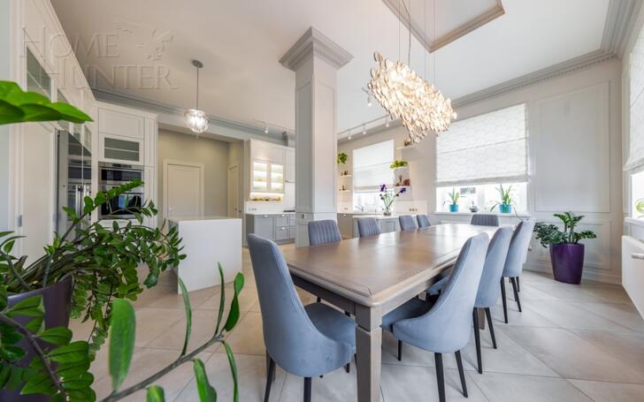 2-этажный коттедж 700 м² с отделкой
