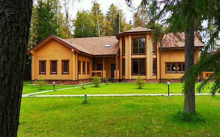 2-этажный коттедж 550 м² с отделкой
