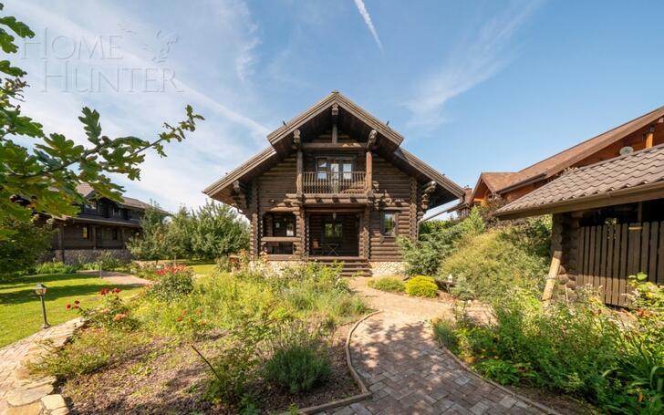 2-этажный коттедж 390 м² с отделкой
