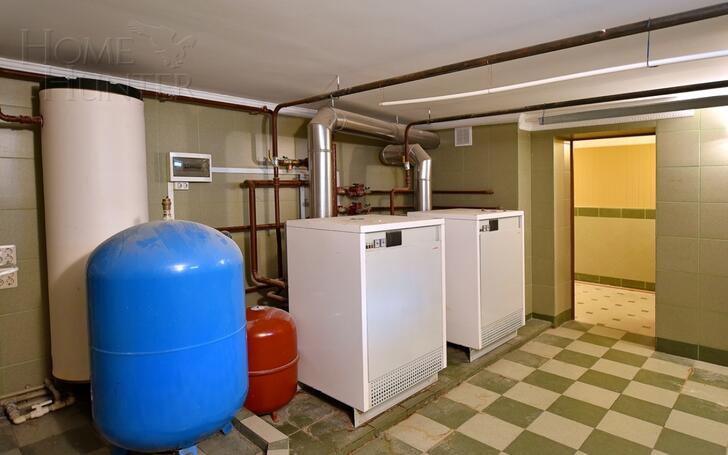 2-этажный коттедж 1 300 м² с отделкой