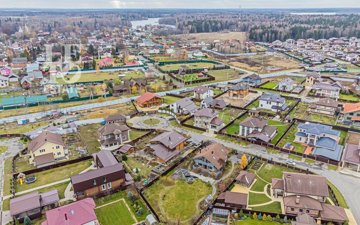 2-этажный коттедж 229.5 м² с отделкой