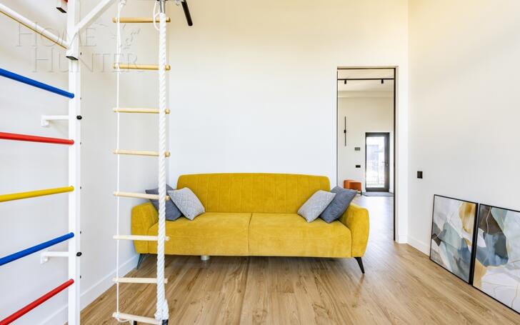 2-этажный коттедж 260 м² с отделкой