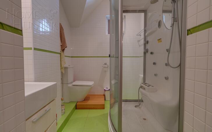 2-этажный коттедж 563 м² с отделкой