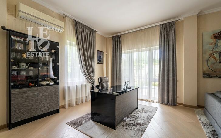 2-этажный коттедж 286.6 м² с отделкой