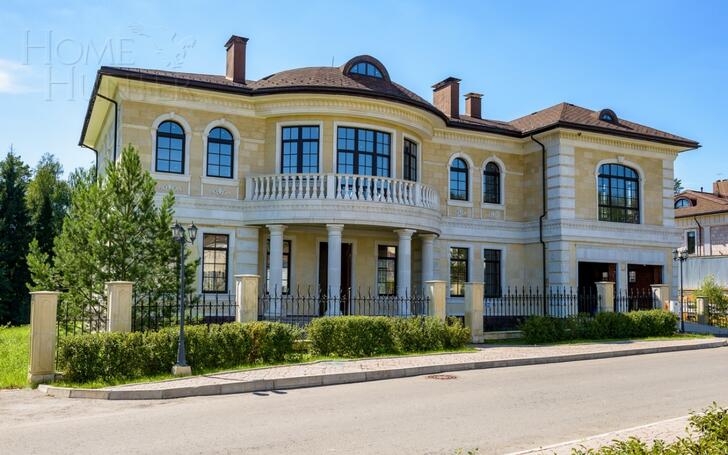 2-этажный коттедж 976 м² без отделки