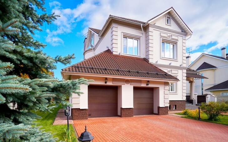 2-этажный коттедж 500 м² с отделкой