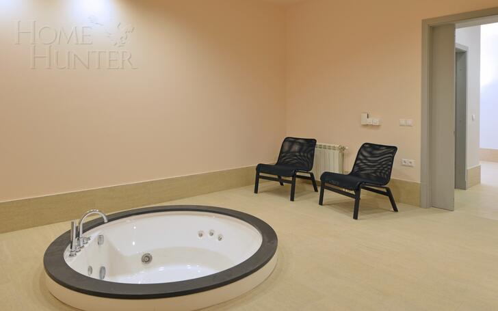 2-этажный коттедж 650 м² с отделкой