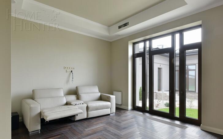 2-этажный коттедж 350 м² с отделкой