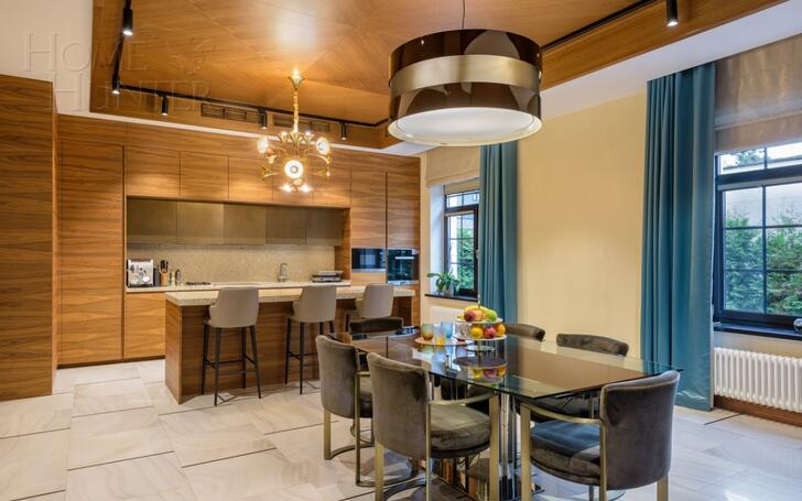 2-этажный коттедж 1 280 м² с отделкой