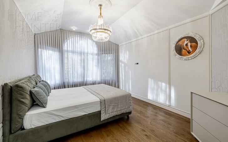 2-этажный коттедж 550 м² с отделкой