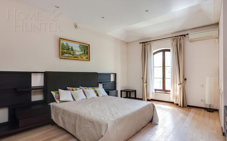 2-этажный коттедж 650 м² с отделкой