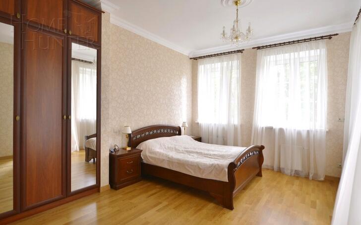 2-этажный коттедж 860 м² с отделкой