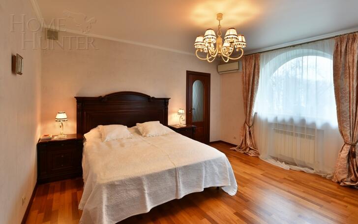 2-этажный коттедж 560 м² с отделкой
