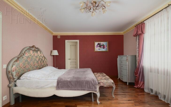 2-этажный коттедж 320 м² с отделкой