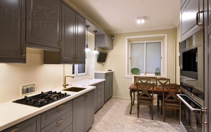 3-этажный коттедж 450 м² с отделкой