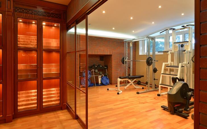 2-этажный коттедж 570 м² с отделкой
