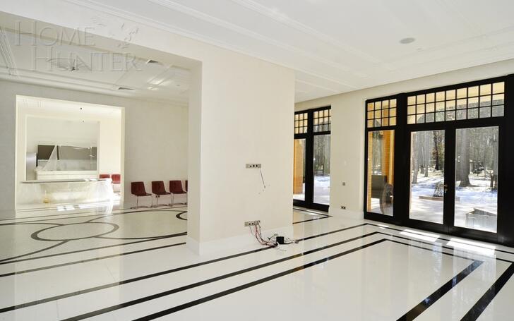 2-этажный коттедж 1 372 м² с отделкой