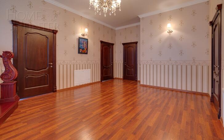 2-этажный коттедж 563 м² с отделкой