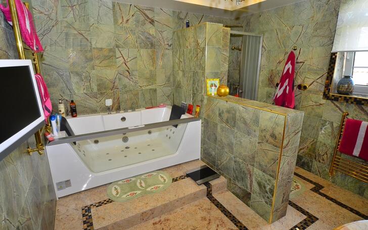 2-этажный коттедж 350 м² с отделкой