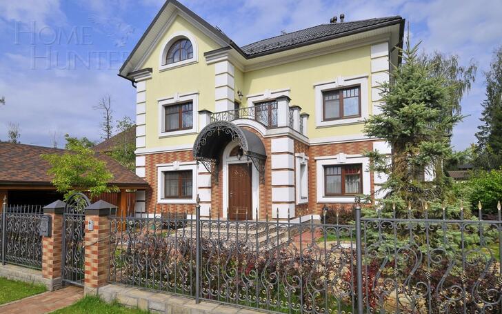 2-этажный коттедж 460 м² с отделкой