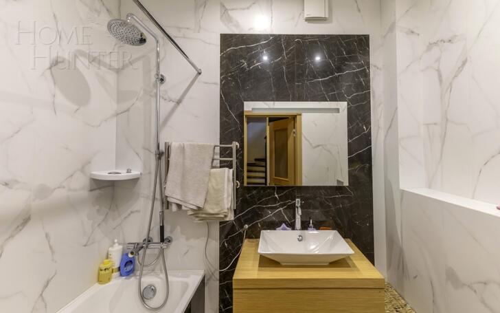 2-этажный таунхаус 250 м² с отделкой