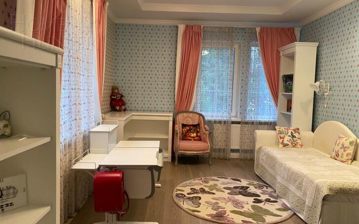 2-этажный коттедж 688 м² с отделкой