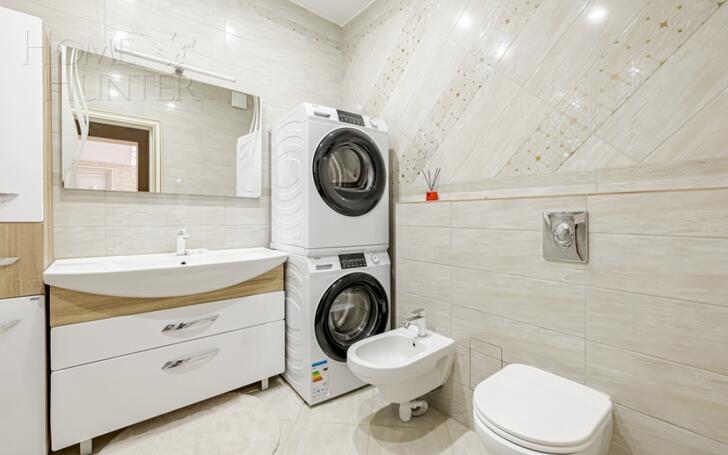 2-этажный коттедж 450 м² с отделкой