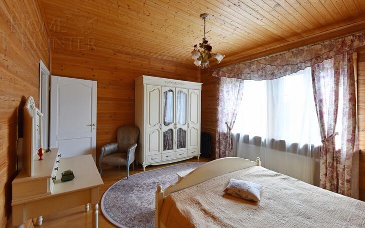 2-этажный коттедж 250 м² с отделкой