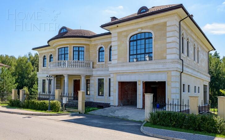 2-этажный коттедж 976 м² без отделки
