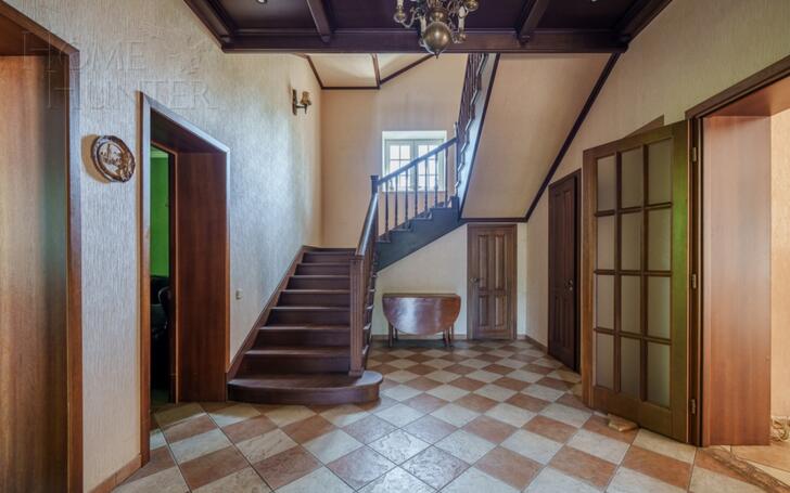2-этажный коттедж 345 м² с отделкой