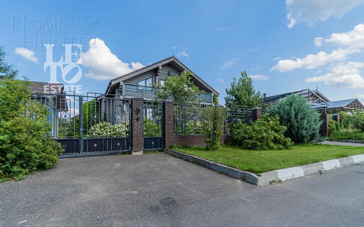 2-этажный коттедж 229.5 м² с отделкой