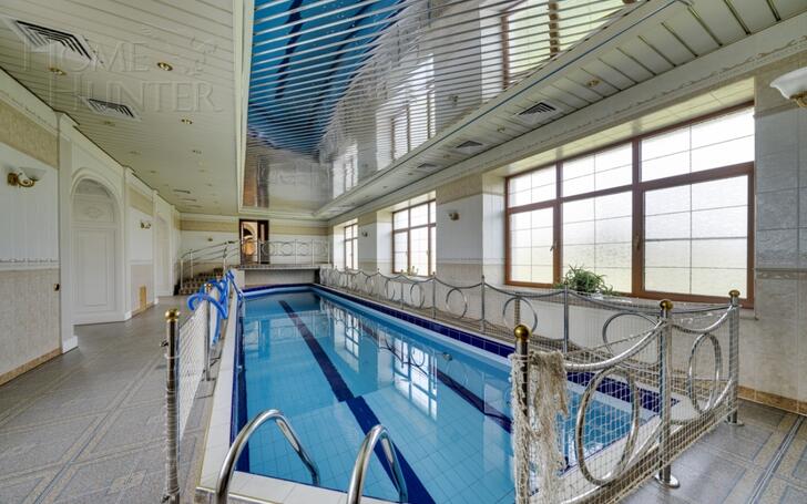 2-этажный коттедж 1 200 м² с отделкой