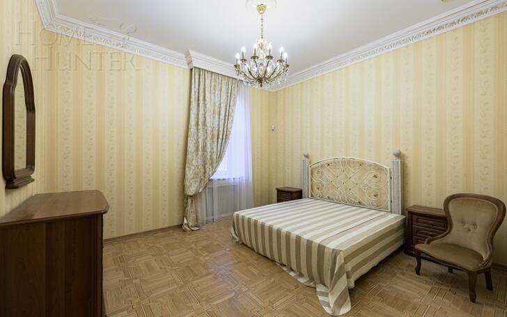 2-этажный коттедж 1 250 м² с отделкой