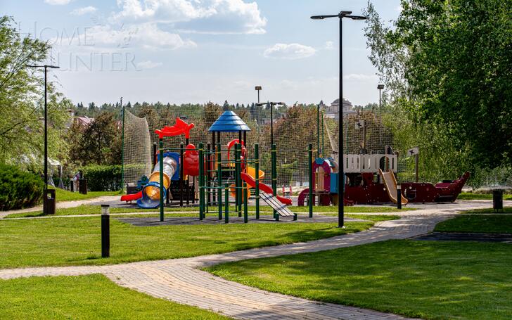 2-этажный коттедж 700 м² с отделкой