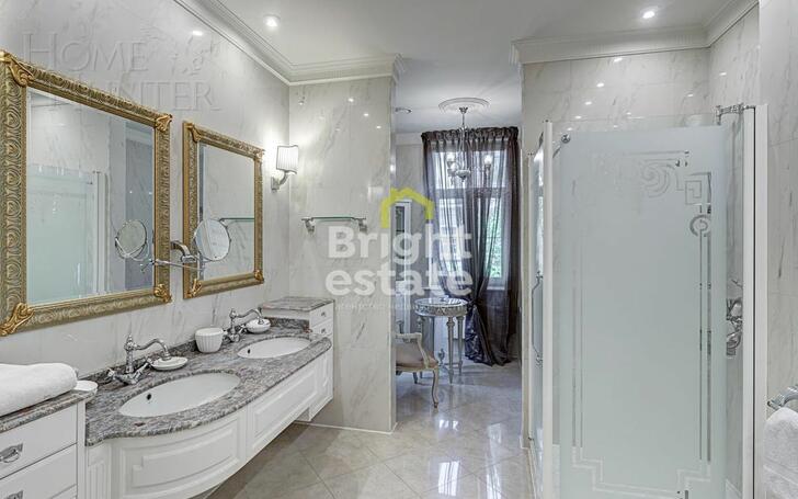 2-этажный коттедж 782.7 м² с отделкой
