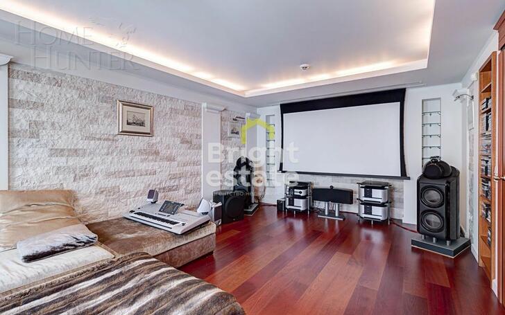 2-этажный коттедж 782.7 м² с отделкой