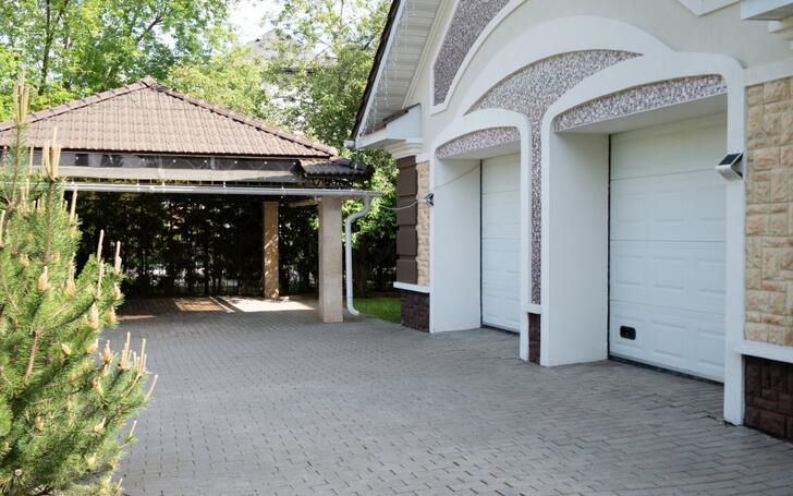 2-этажный коттедж 700 м² с отделкой